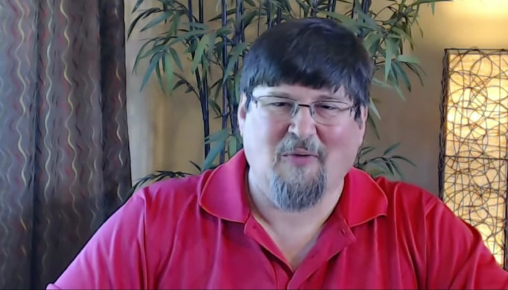 پرسش در کوچینگ روند چرایی را به فرآیند چگونگی تبدیل میکند. این کتاب راهنمای مفیدی برای سفر از انفعال و سکون به تحول و پویایی است.