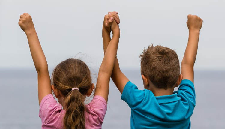 مهارت های تاب آوری، ابزارهای سودمندی در مواجهه با موانع هستندتاب آوری به معنی نداشتن احساسات ناخوشایند نیست