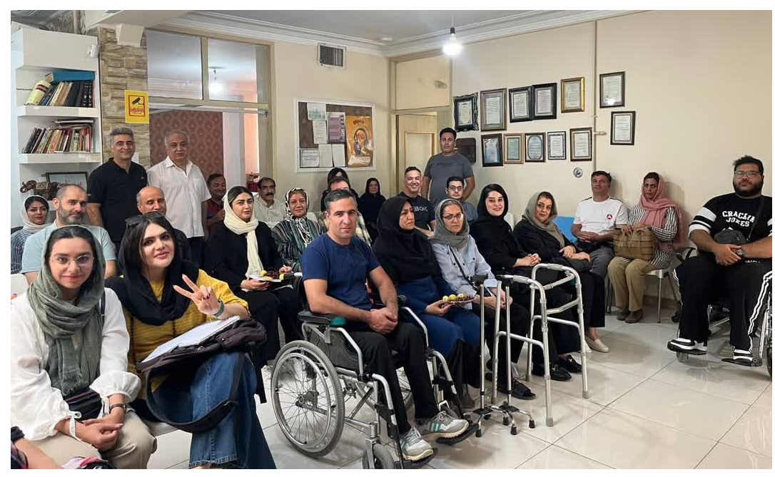 تاب آوری و کیفیت زندگی دو مفهوم درهم تنیده هستند که بر یکدیگر تأثیر می گذارند. افزایش تاب آوری می تواند به بهبود کیفیت زندگی معلولین کمک کرده و بالعکس، داشتن کیفیت زندگی بهتر می تواند تاب آوری را ارتقا دهد.