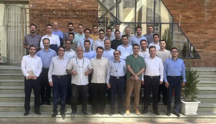کارگاه یکروزه تاب‌آوری و حل مسئله کارکنان بانک مهر